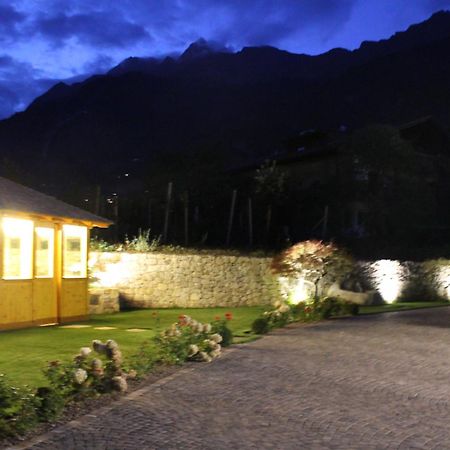 Appartementhaus Tratter Lagundo Luaran gambar